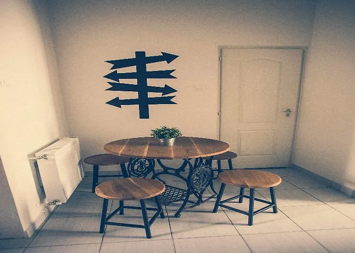 Hedonist Aparthotel 3*