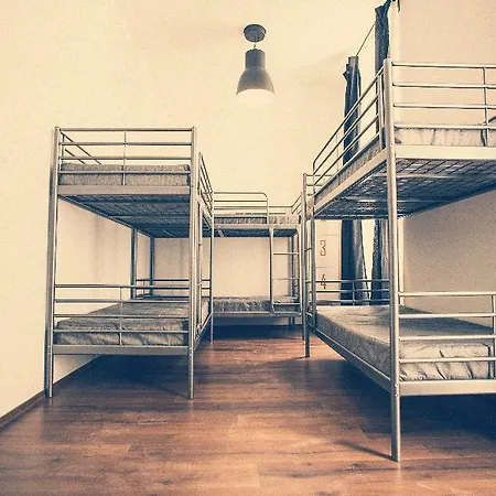 Hedonist Lodge 3* Будапешт