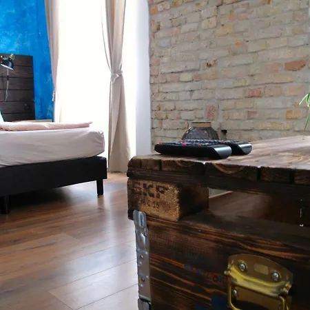 Aparthotel Hedonist Lodge