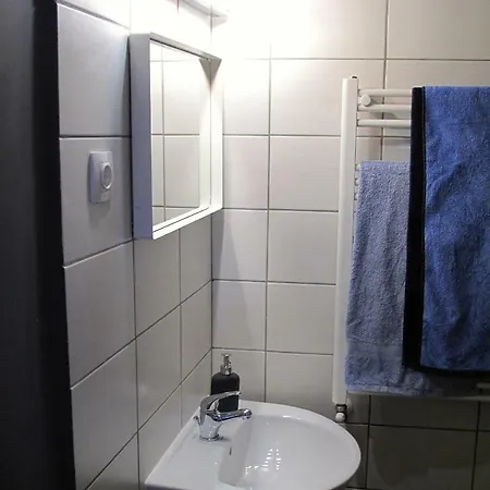 Hedonist Lodge Aparthotel