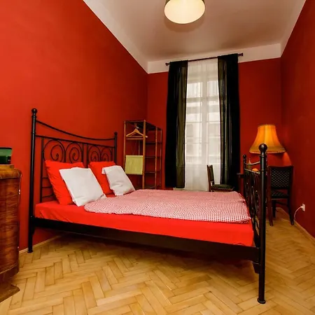 Hedonist Lodge Aparthotel Budapest