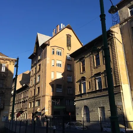 Hedonist Lodge Budapest